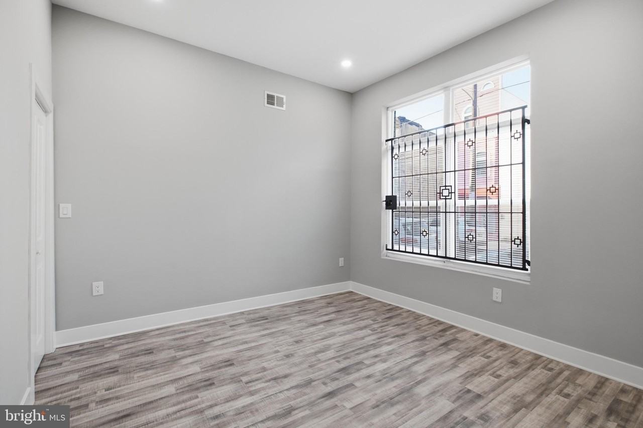 2500 N Mascher St #2 - Photo 6 of 19