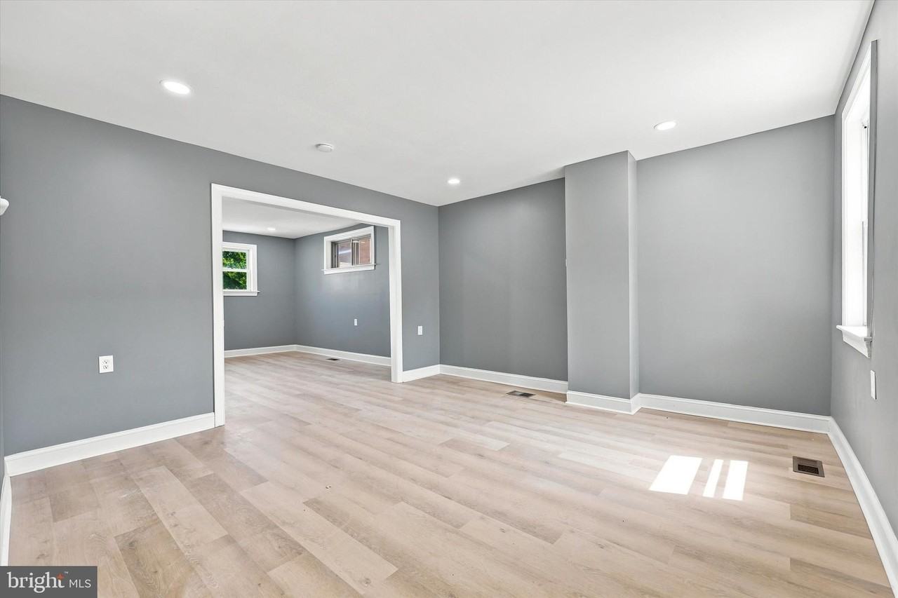 406 Kingsley St - Photo 3 of 18