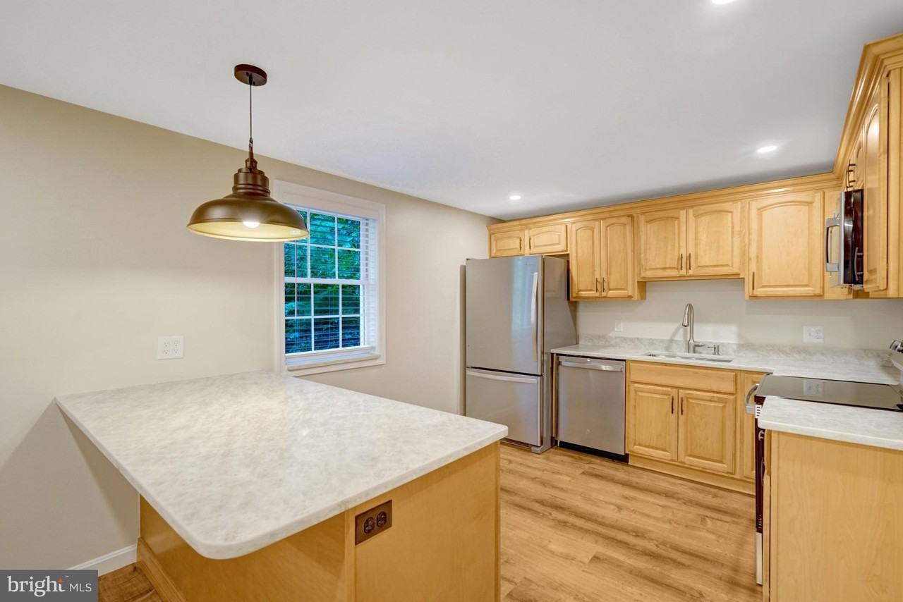 110 S Wise St #1 - Photo 7 of 32