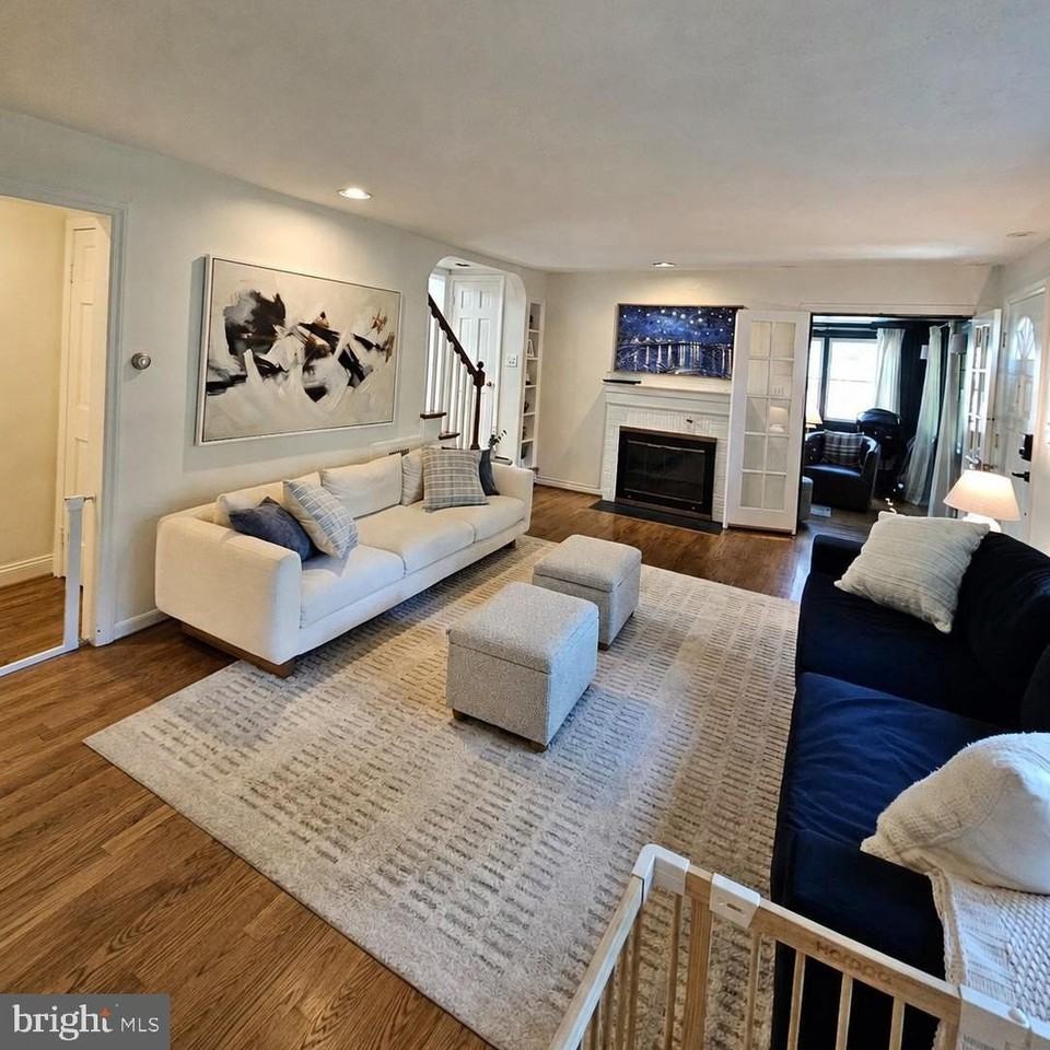 3304 Circle Hill Rd - Photo 7 of 32