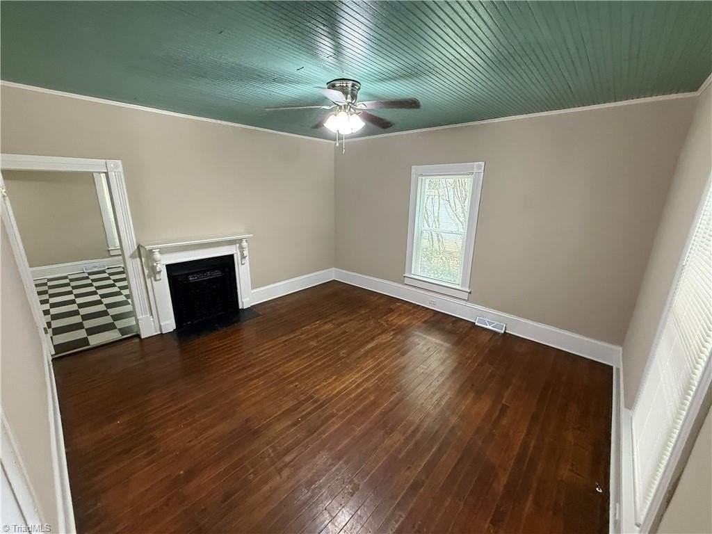 409 Granville Dr - Photo 6 of 11