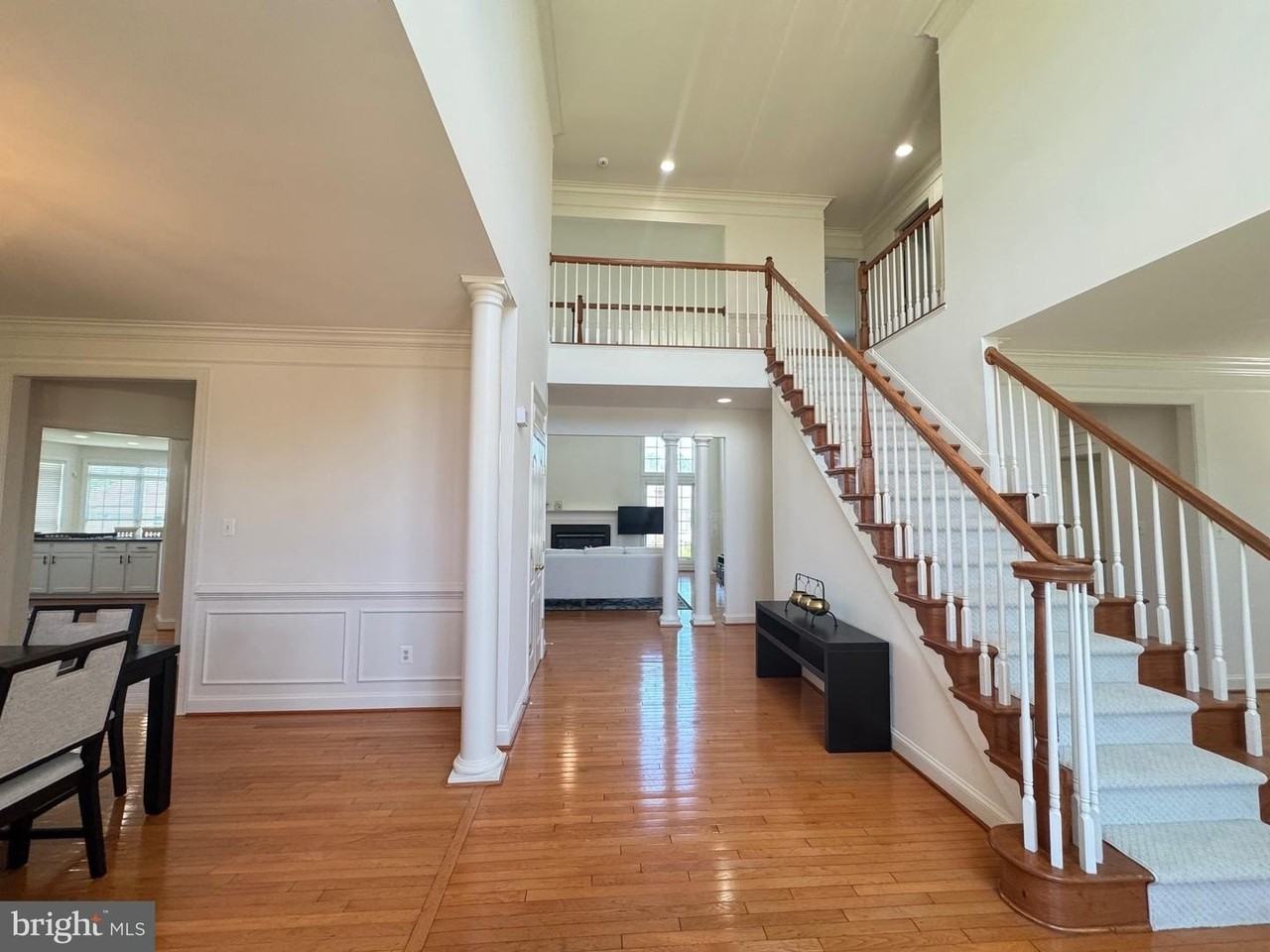 5117 Sante Fe Ct - Photo 2 of 50