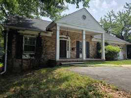 featured image of 14 Maryland Ave