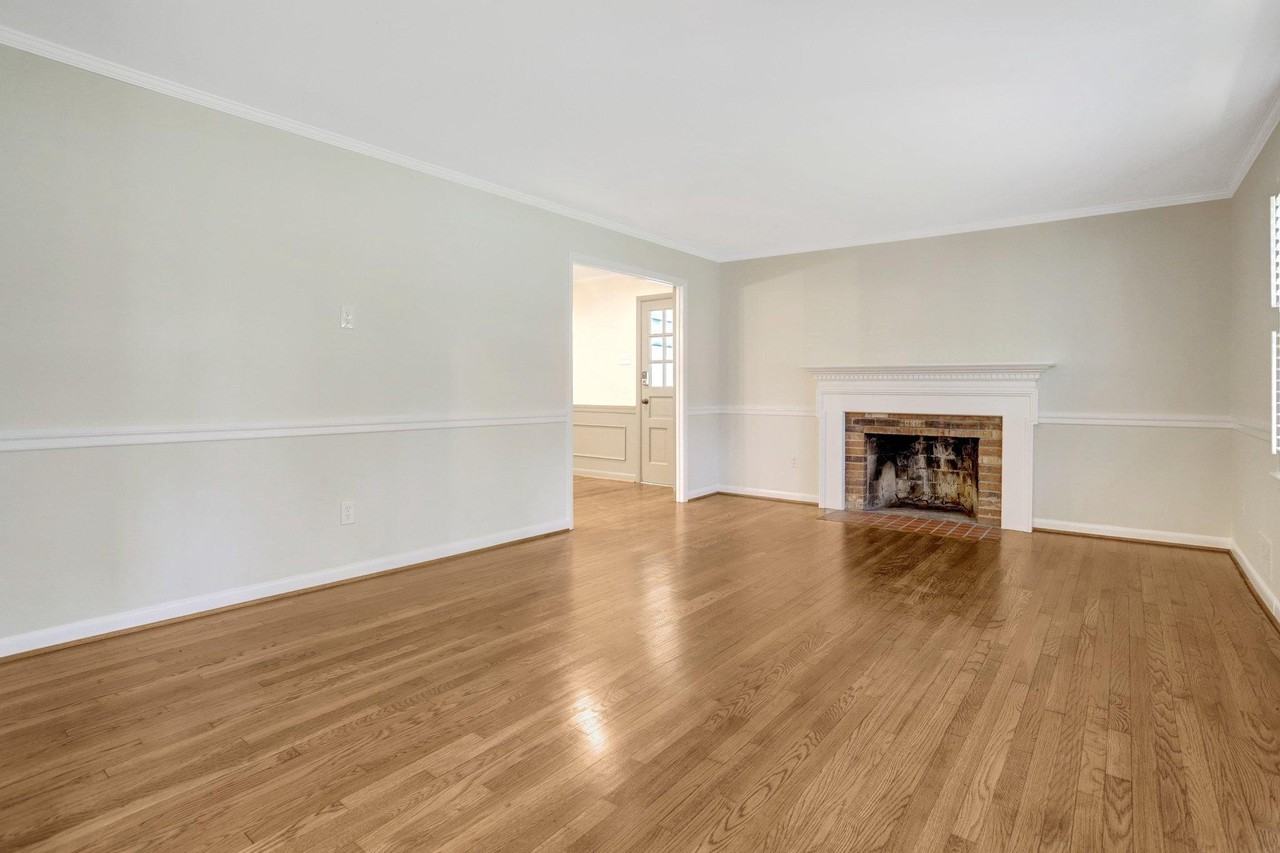 8005 Candlewood Dr - Photo 7 of 50
