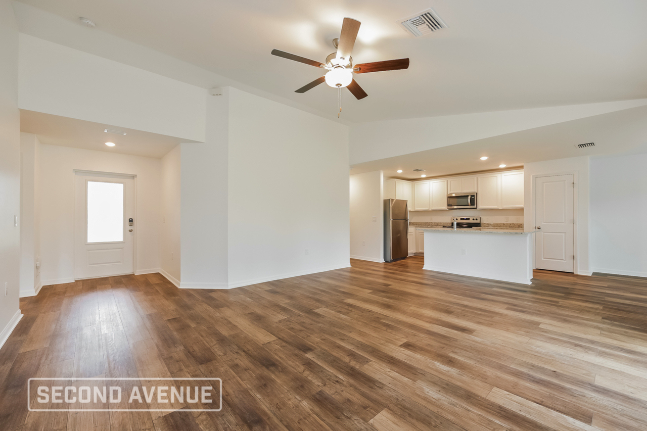 1563 Justica St - Photo 4 of 18