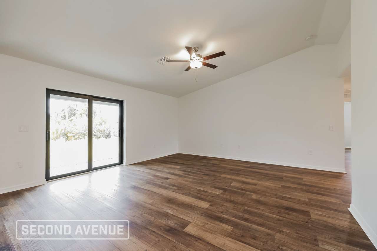 1563 Justica St - Photo 5 of 18