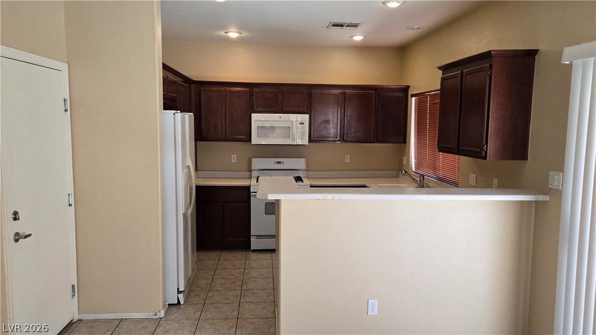 1154 Maple Pines Ave - Photo 6 of 18