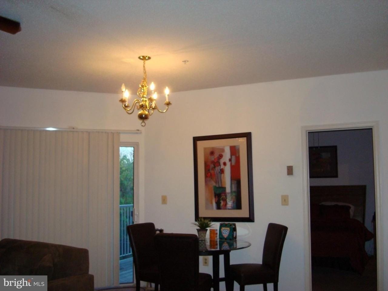 7418 Hindon Cir - Photo 5 of 16