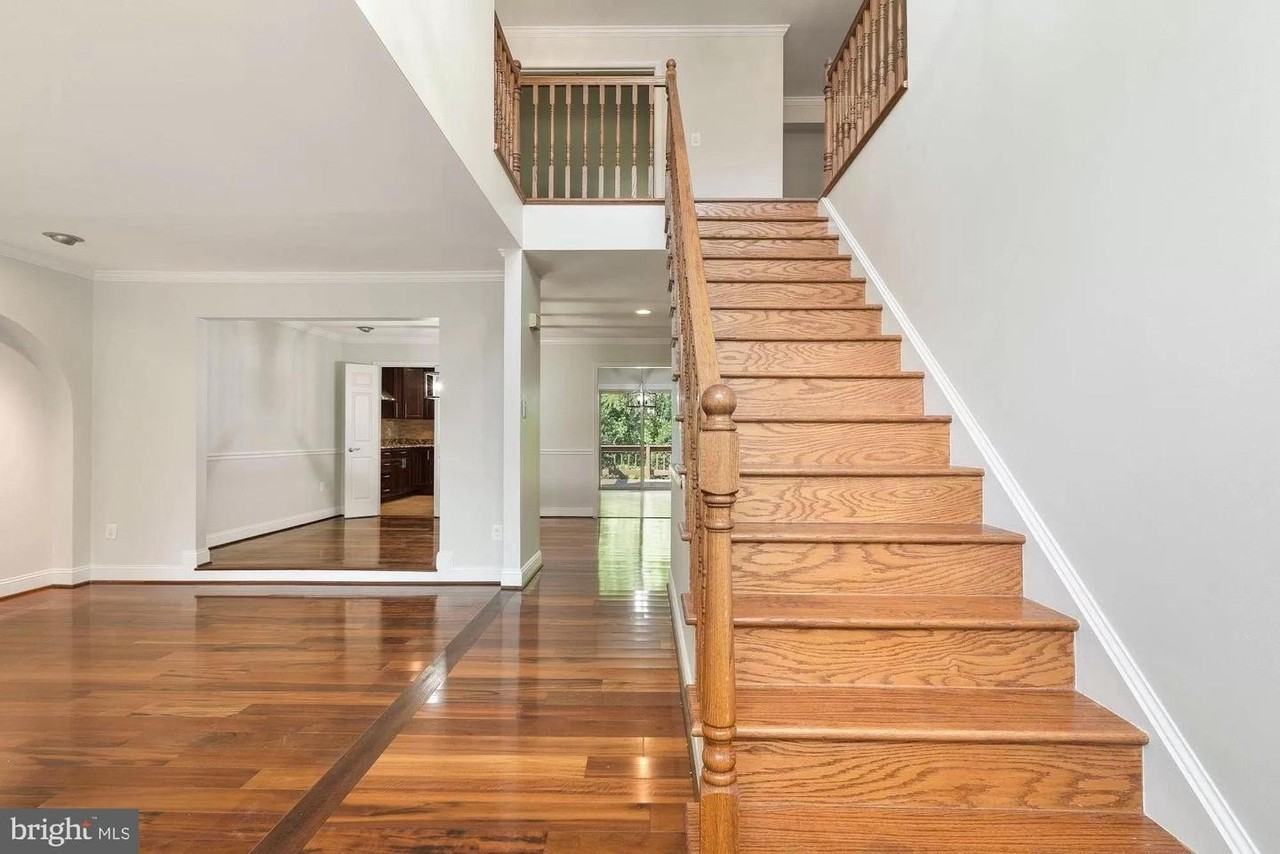 10127 Crestberry Pl - Photo 2 of 36