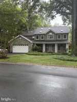 featured image of 6706 Melody Ln
