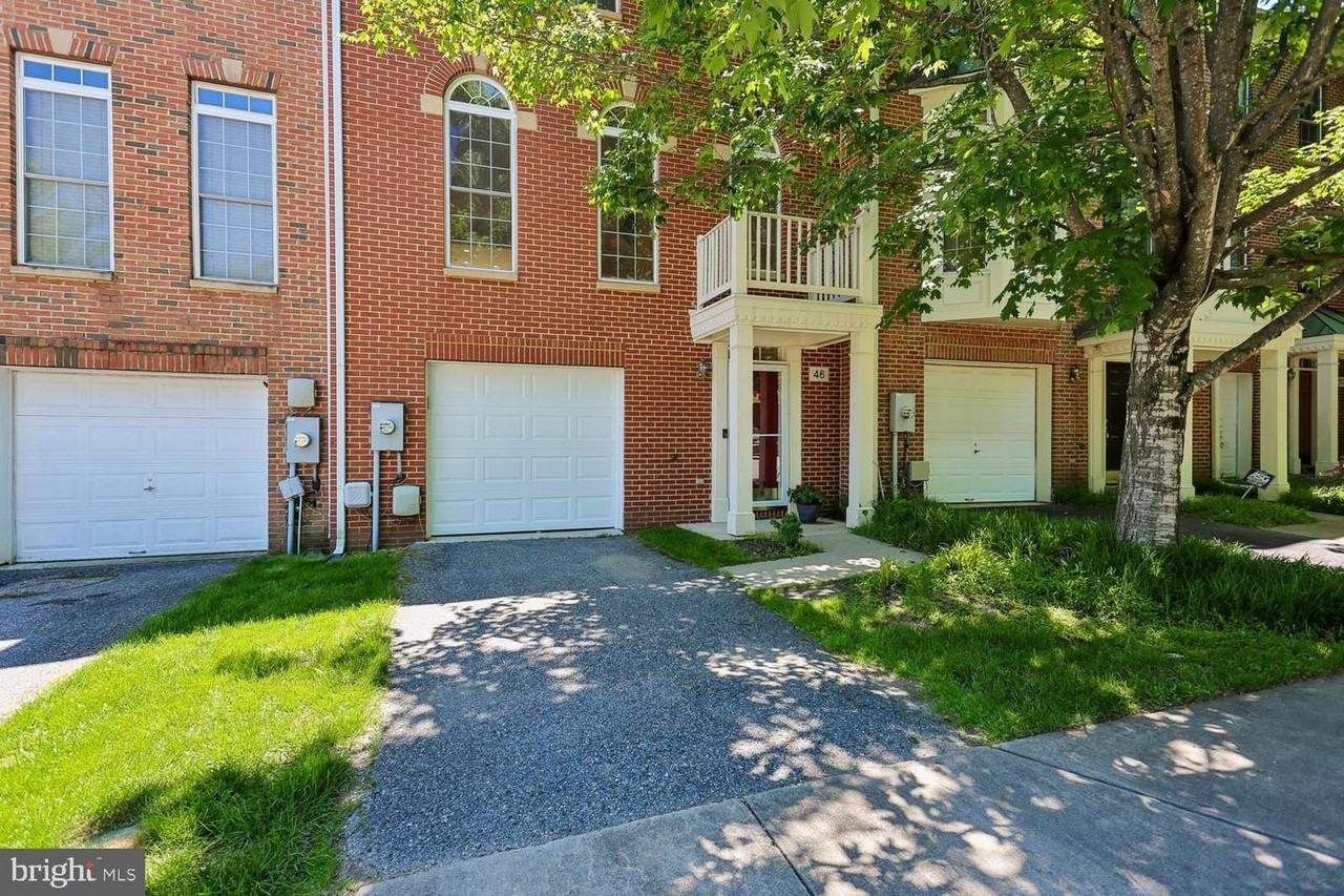 46 Waddington Ln - Photo 2 of 50