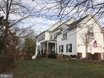 18400 Lanier Island Sq - Photo 1 of 1