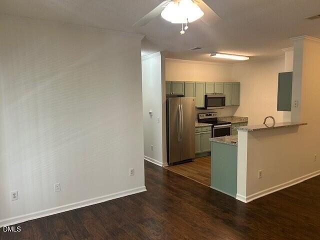 339 N Church St - Photo 2 of 16
