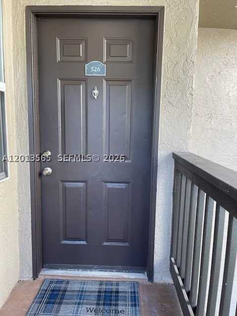 526 Sw 113th Way #526 - Photo 2 of 15