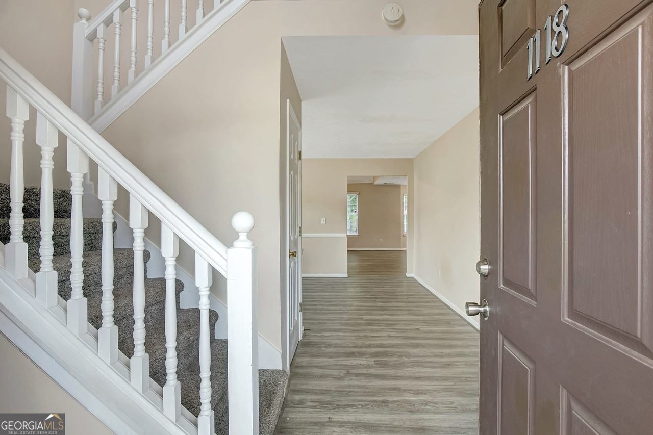 1118 Quail Hunt Dr - Photo 5 of 34
