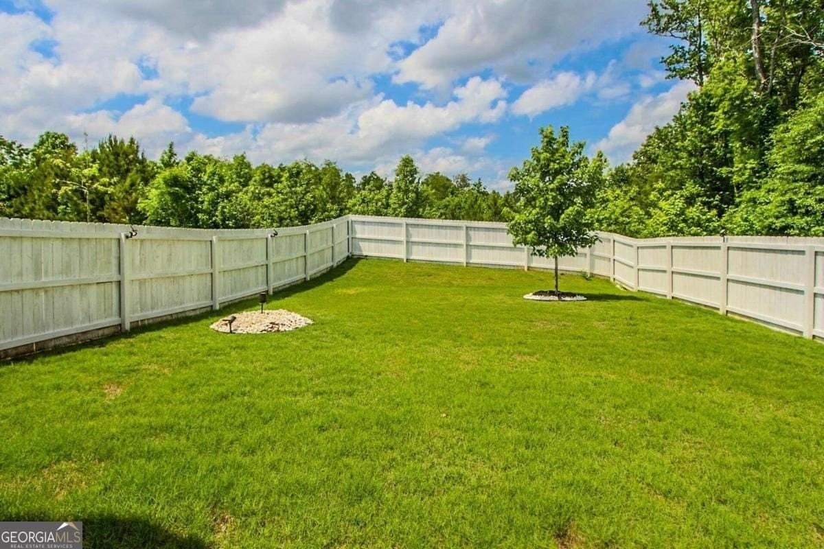 110 Ashton Pl - Photo 7 of 10