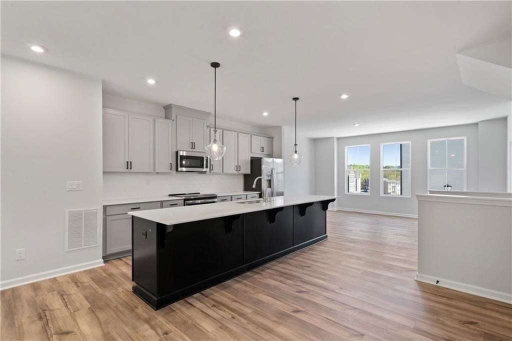 2676 Creek View Ter Nw - Photo 4 of 32