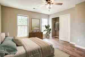 featured image of 8000 John Davis Dr