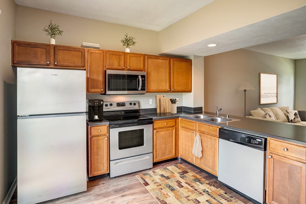 Riverford Crossing Apartments - Photo 4 of 50