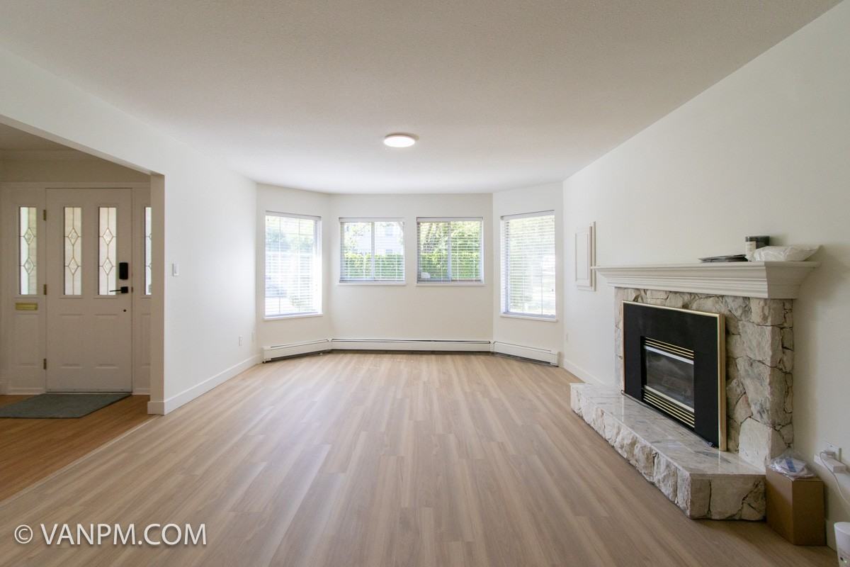 6657 Nolan Street - Photo 2