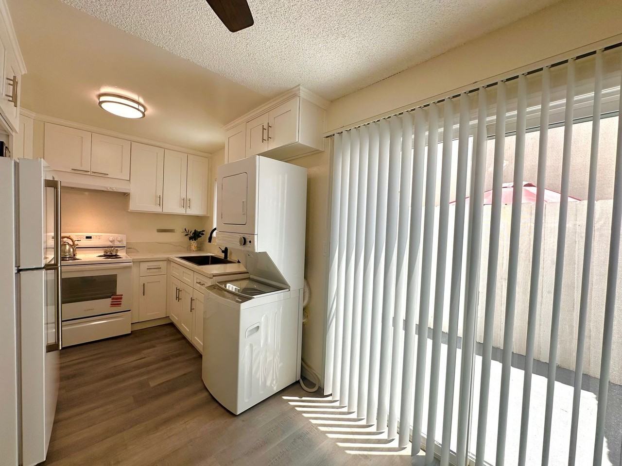 25907 Oak Street #4 - Photo 5 of 12