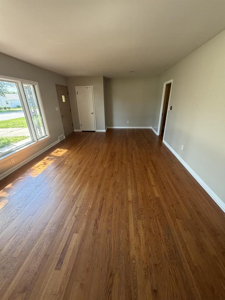 1326 14th Street - Photo 7 of 9