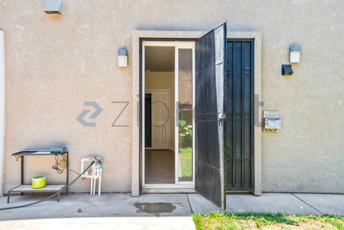 382 Pestana Ave - Photo 5 of 19