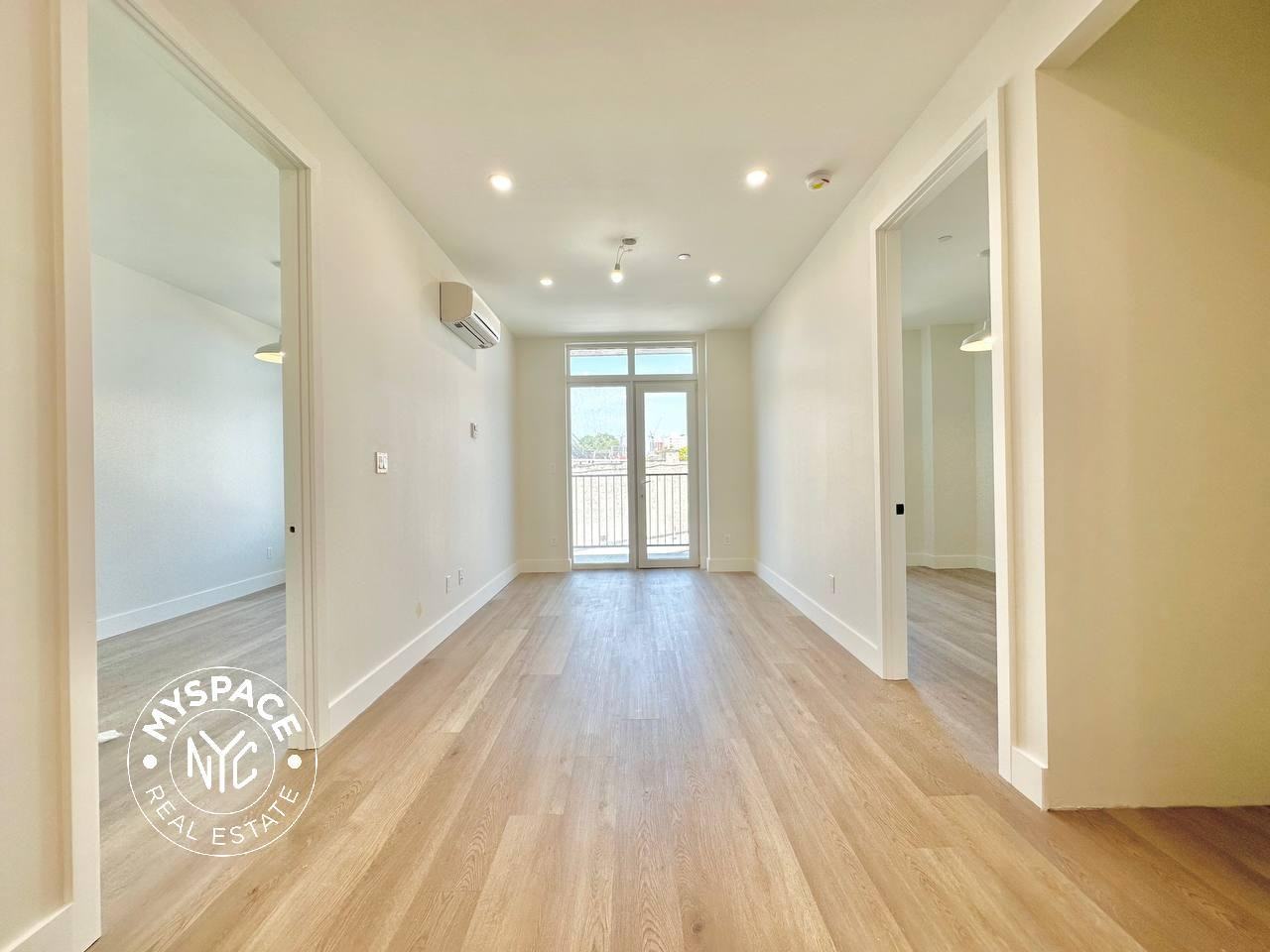 2716 21st St #4B - Photo 7 of 10