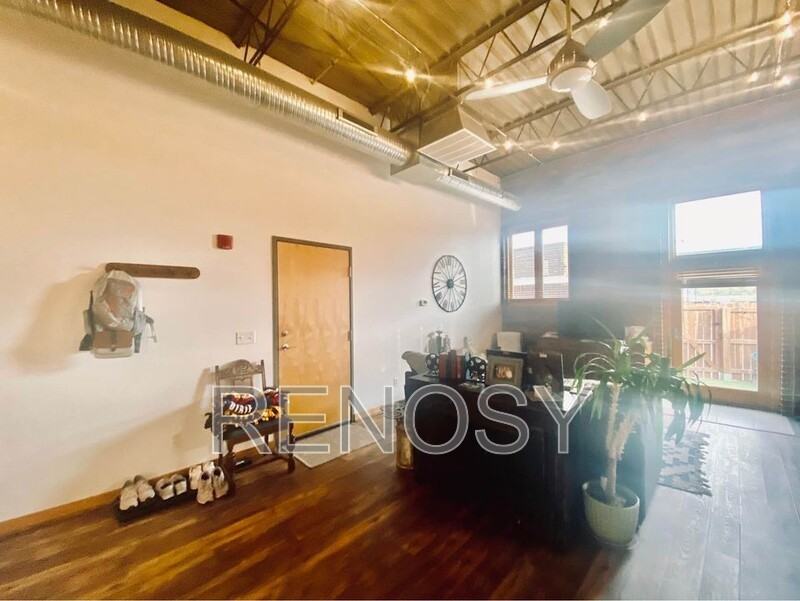 301 E Court Ave #109 - Photo 6 of 20