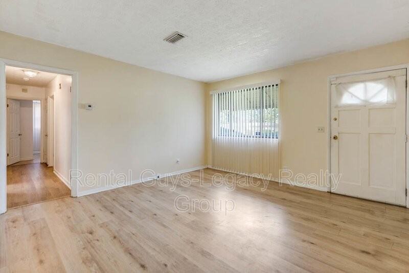 3828 Freel Rd - Photo 3 of 24