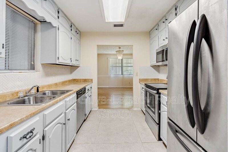 3828 Freel Rd - Photo 5 of 24
