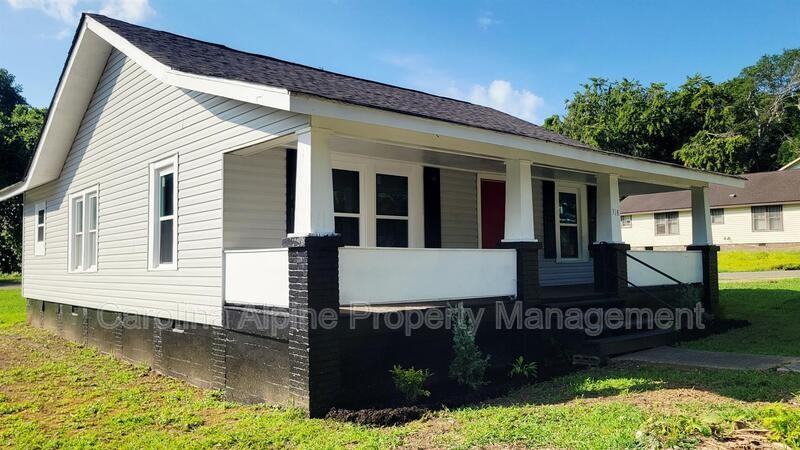 318 E Sumter St - Photo 2 of 17
