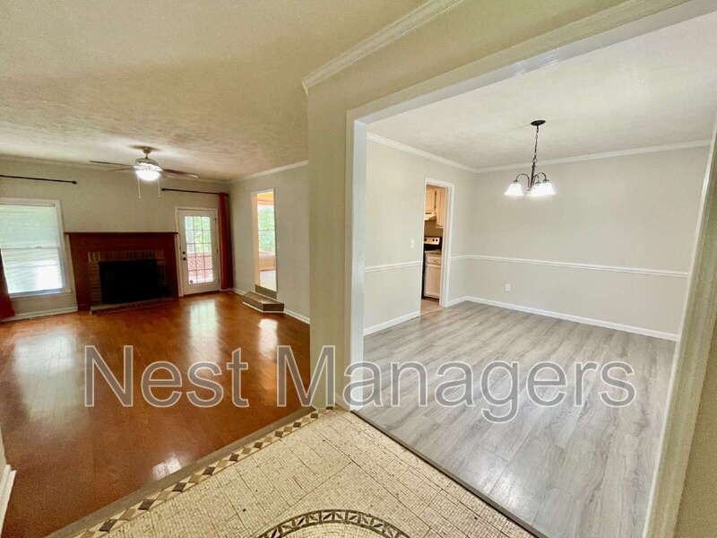 6736 Saint Julian Way - Photo 2 of 28