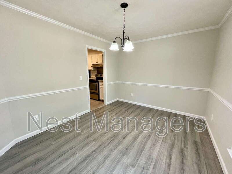 6736 Saint Julian Way - Photo 3 of 28