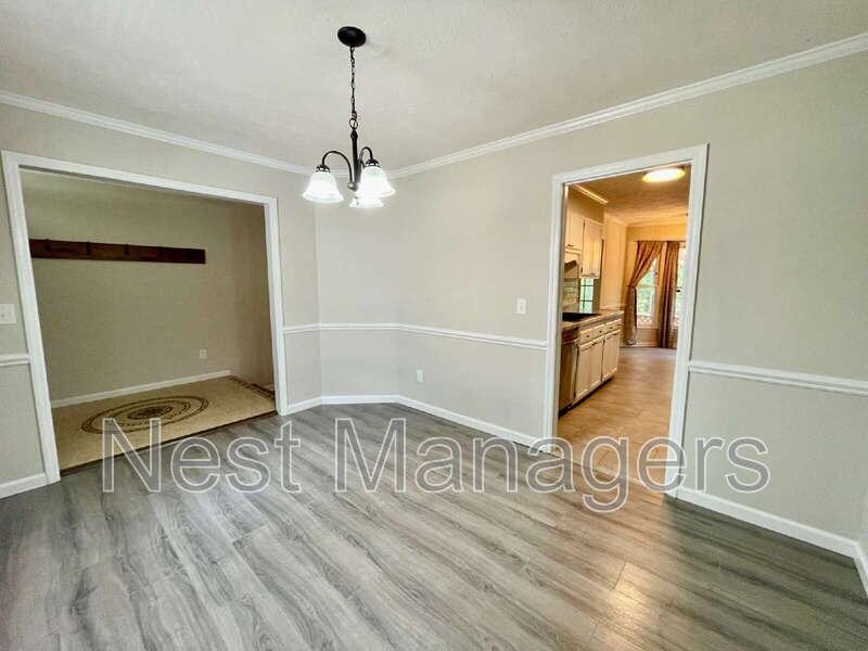6736 Saint Julian Way - Photo 4 of 28