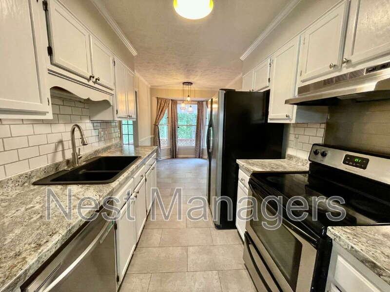 6736 Saint Julian Way - Photo 5 of 28