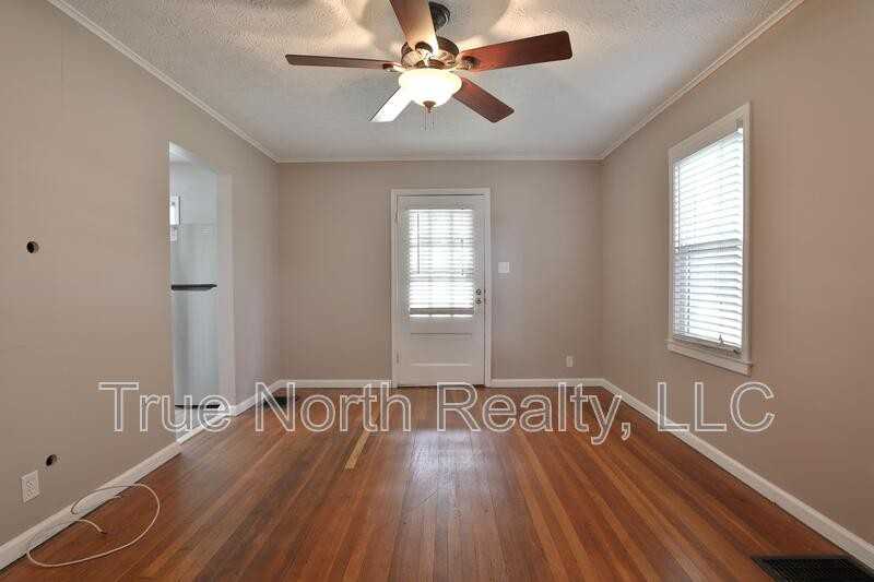 2725 Allegheny Ave - Photo 4 of 30