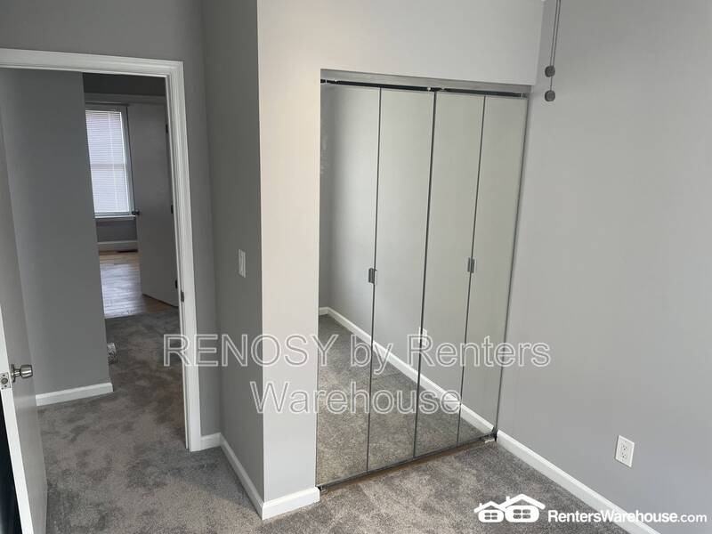 34 N Spring St - Photo 2 of 14