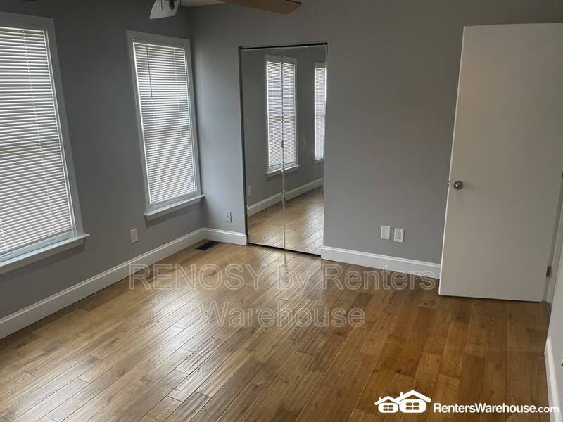 34 N Spring St - Photo 5 of 14