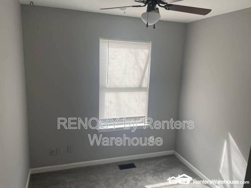 34 N Spring St - Photo 7 of 14