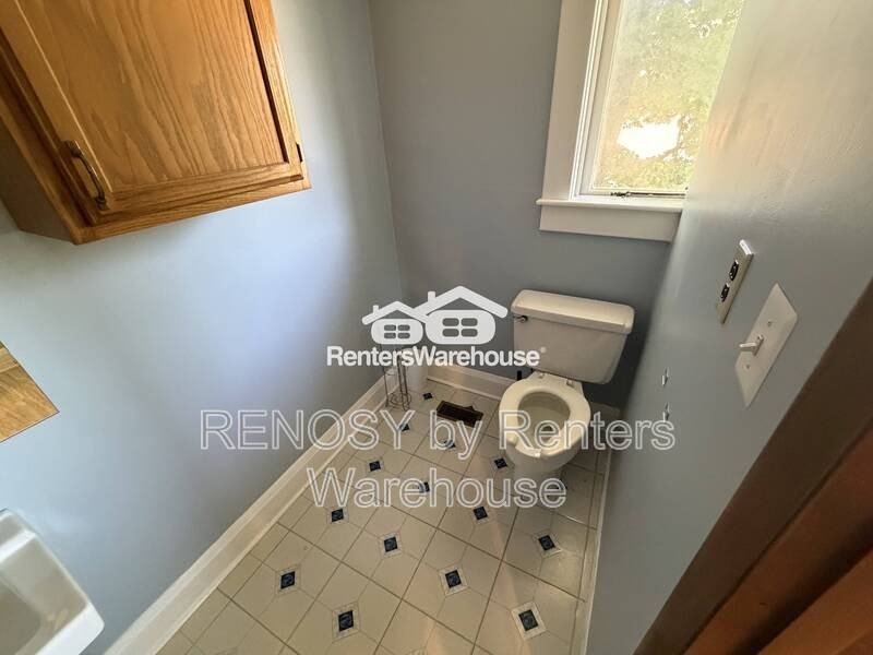 6015 Rossville Blvd - Photo 4 of 18