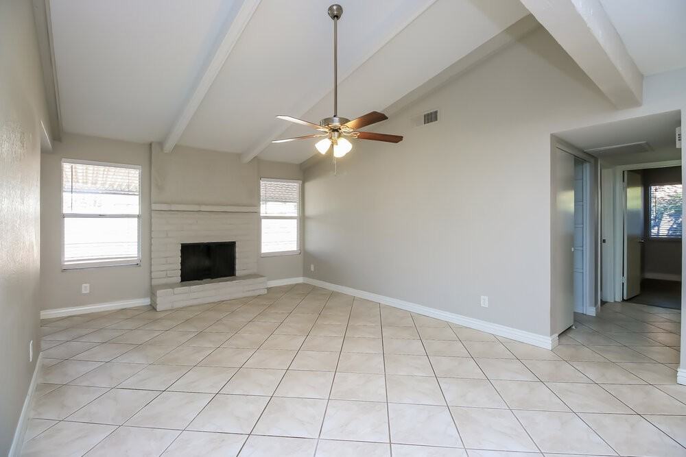 3060 E Emelita Ave - Photo 3 of 16
