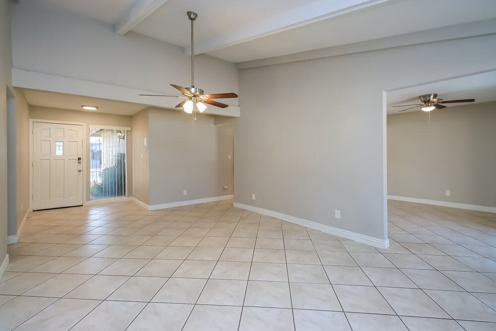 3060 E Emelita Ave - Photo 5 of 16