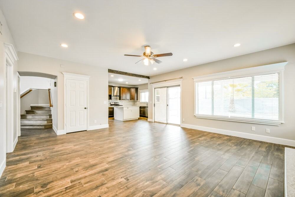 1297 E Tradewind Dr - Photo 5 of 18