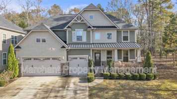 featured image of 4 Woodland Chase Ct