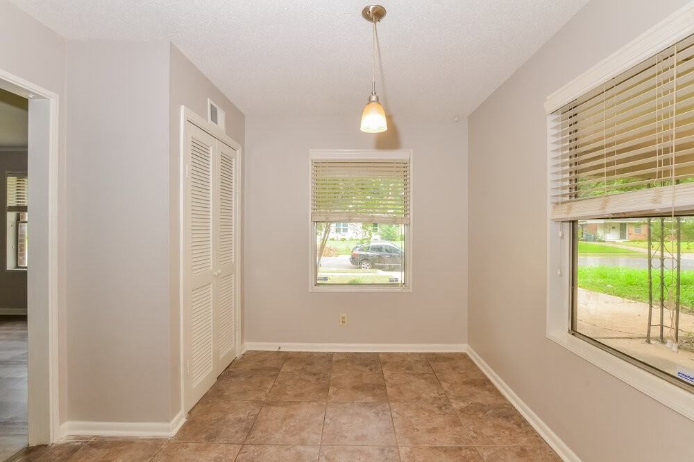 1751 Sea Isle Rd - Photo 5 of 16