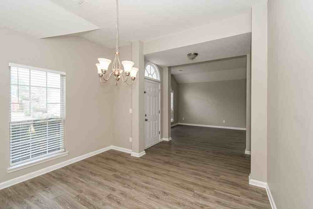 10324 Deep Creek Cv - Photo 5 of 16