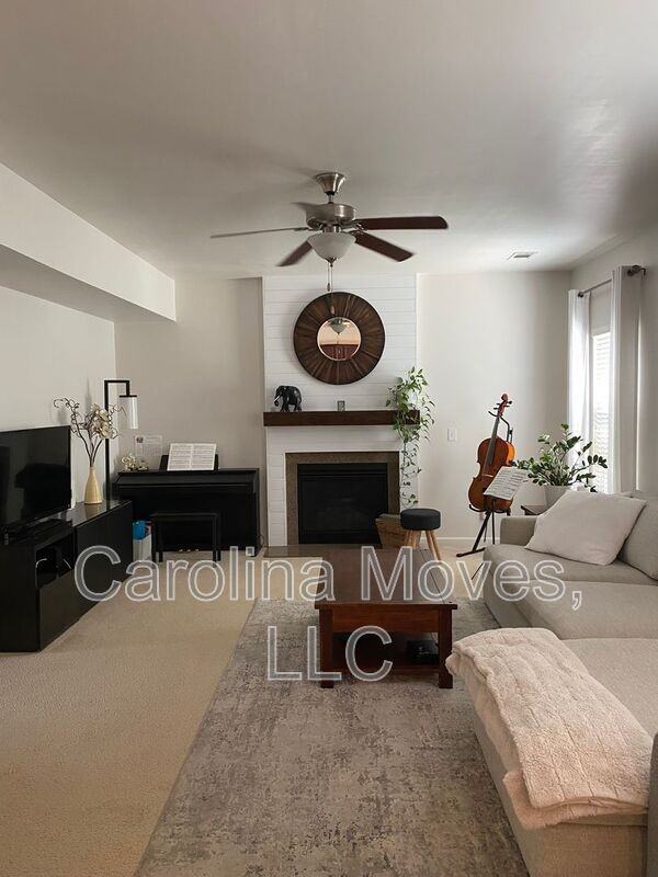 204 Barbours Ln - Photo 6 of 22