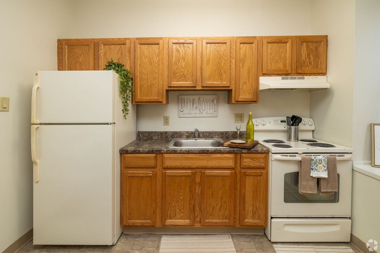 Stafford Apartments - Photo 7 of 50