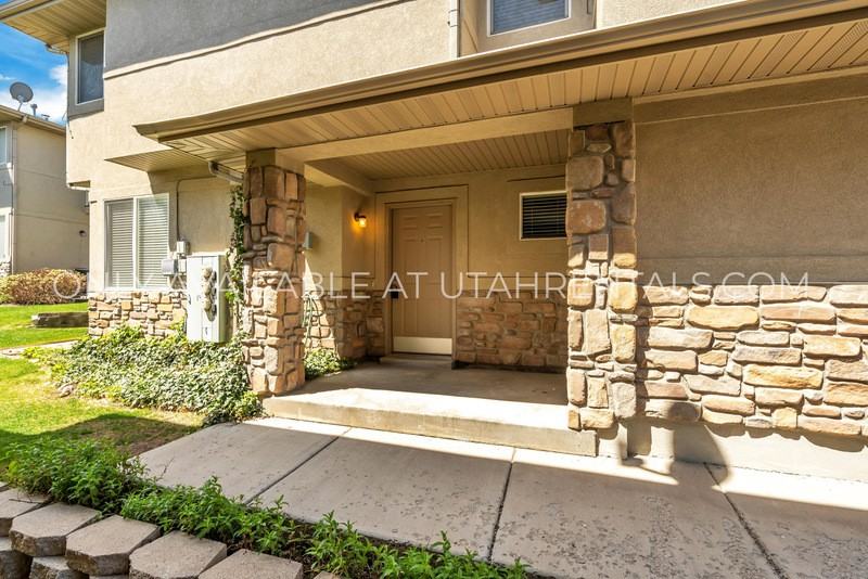 6623 W Blue Iris Dr - Photo 3 of 20